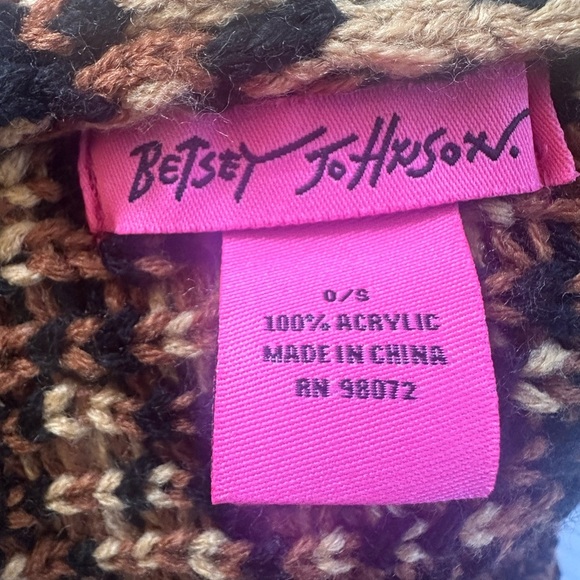 Betsey Johnson Animal Print Infinity Knit Scarf New Without Tags! - Picture 9 of 10